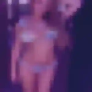 Photo privée de Aminata, 41 ans à Saint-Julien-de-Lampon - plan discret