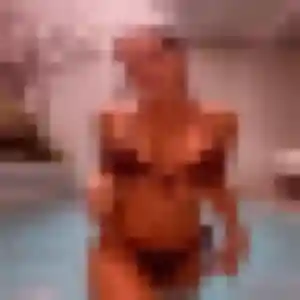 Bernadette, fille de 36 ans cherche plan cul à Saint-Laurent-d'Andenay