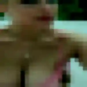 Photo perso de Adeline, 33 ans à Saint-Laurent-de-Gosse - plan discret