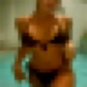 Khoudia, fille de 45 ans cherche plan cul à Saint-Lieux-lès-Lavaur