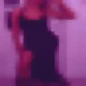 Charmante Maëva, 35 ans à Saint-Malo - découvrir son profil