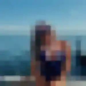 Photo sexy de Funke, 22 ans à Saint-Martin-d'Estréaux - rencontre coquine
