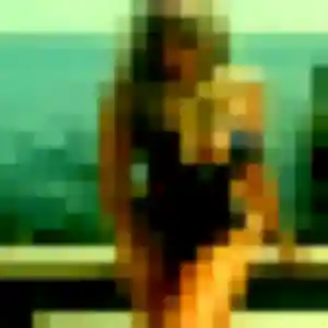 Ebele, 28 ans, disponible à Saint-Martin-de-Castillon pour un plan cul