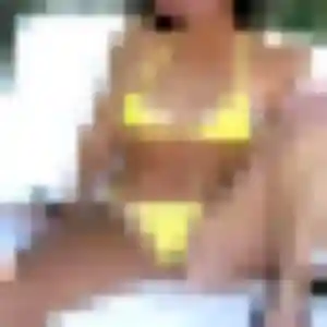 Contacte Saly, 33 ans à Saint-Martin-de-Fraigneau gratuitement