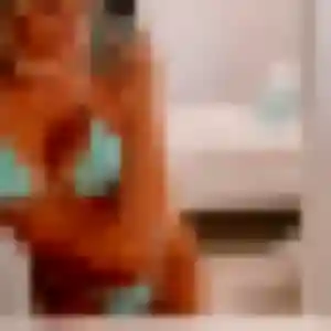 Shanelle, fille de 41 ans veut plan cul à Saint-Martin-du-Manoir
