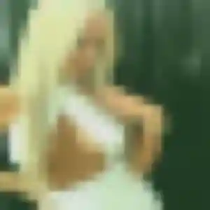 Salma, 24 ans, en ligne à Saint-Martin-du-Var pour un plan cul