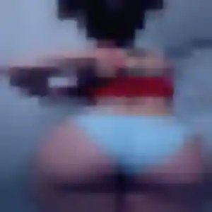 Affoué (41 ans) à Saint-Martin-sur-Ocre attend une rencontre ce soir