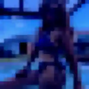 Photo de Mariam à Saint-Mathieu (29 ans) - plan cul discret