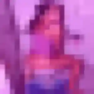 Coumba, 35 ans, en ligne à Saint-Maximin pour une rencontre coquine