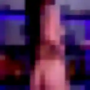 Folake, fille de 28 ans propose plan cul à Saint-Médard-d'Eyrans