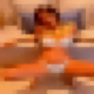 Charmante Oumou, 27 ans à Saint-Menoux - voir sa photo