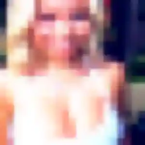 Hadija de Saint-Nolff, 32 ans - plan cul en toute liberté