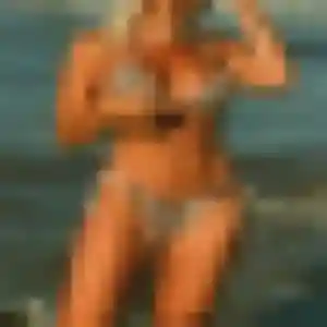 Marina, femme de 22 ans cherche plan cul à Saint-Pardoux-Soutiers