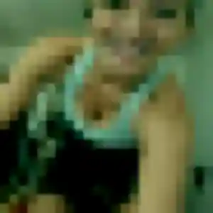 Afi (38 ans) à Saint-Paul attend une rencontre aujourd'hui