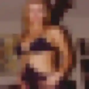 Rejoins Suzanne, 22 ans à Saint-Paul-Mont-Penit gratuitement
