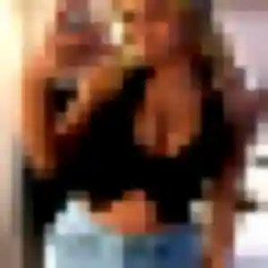 Safiatou de Saint-Pierre-d'Aurillac, 34 ans - plan cul sans prise de tête
