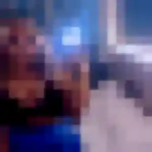 Oluchi de Saint-Pierre-de-Bœuf, 22 ans - plan cul discret