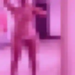 Esi, 29 ans, connectée à Saint-Quentin-Fallavier pour un plan cul