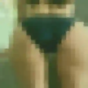 Eugénie, 31 ans, cherche un plan cul à Saint-Rémy