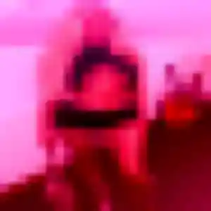Kelly, 35 ans, en ligne à Saint-Rémy pour une rencontre coquine