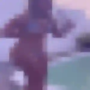 Photo perso de Efua, 32 ans à Saint-Rémy-des-Monts - plan discret