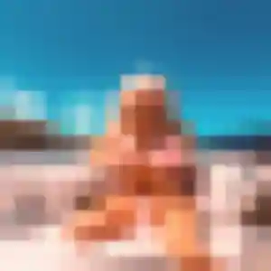 Photo privée de Penda, 22 ans à Saint-Romain-d'Ay - rencontre coquine
