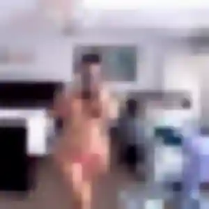 Daphné (29 ans) à Saint-Saturnin cherche un plan cul ce soir