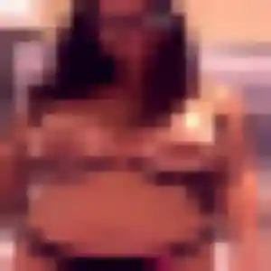 Laura de Saint-Sauvant, 45 ans - plan cul sans prise de tête