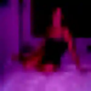 plan cul à Saint-Siffret : profil de Aïcha, 29 ans - accès libre