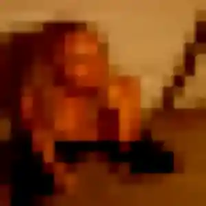 Sexy Éléonore, 26 ans à Saint-Sorlin-de-Morestel - la contacter