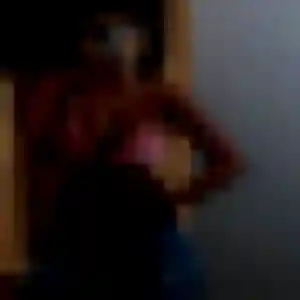 Uchenna, 30 ans, connectée à Saint-Sulpice-d'Arnoult pour une rencontre coquine