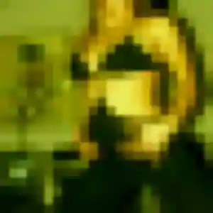 Contacte Suzanne, 28 ans à Saint-Symphorien-de-Marmagne en privé