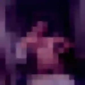Photo de Valentine à Saint-Thois (33 ans) - plan cul anonyme