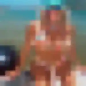 Photo sexy de Omotola, 26 ans à Saint-Vaize - rencontre coquine