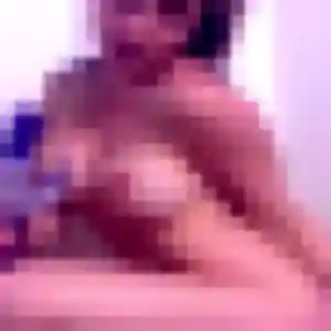 Exaucée, 22 ans, disponible à Saint-Vigor-le-Grand pour une rencontre coquine