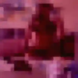 Sexy Olufunmi, 22 ans à Sainte-Fortunade - voir sa photo