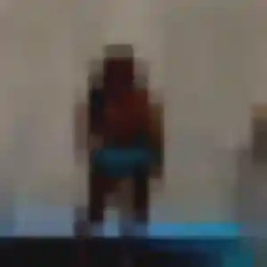 Découvre Nadia, 30 ans à Sainte-Foy-l'Argentière en privé