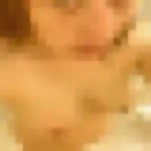 Gathoni, 36 ans, disponible à Sainte-Hermine pour un plan cul