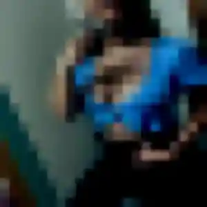 Fatoumata, 25 ans, connectée à Sainte-Jamme-sur-Sarthe pour une rencontre coquine