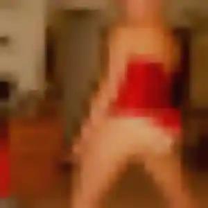 Photo privée de Xavière, 22 ans à Sainte-Suzanne - rencontre sans lendemain