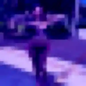 Joséphine, 22 ans, connectée à Sainte-Suzanne pour un plan cul