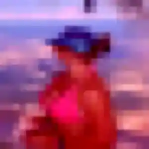 Abena, 32 ans, connectée à Salaise-sur-Sanne pour une rencontre coquine