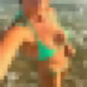 Rencontre Constance, 36 ans à Salles-Curan gratuitement