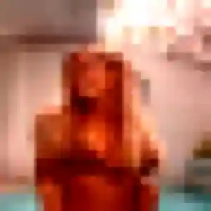 Stella (25 ans) à Santeny cherche une rencontre aujourd'hui