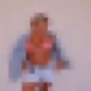 plan cul à Sartène : profil de Faustine, 27 ans - sans engagement