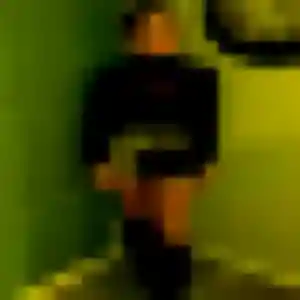 Photo exclusive de Kumba, 24 ans à Sault-Brénaz - plan discret