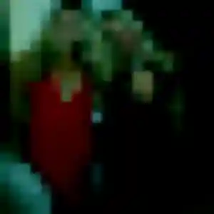 Ornella, 33 ans, en ligne à Saunay pour une rencontre coquine