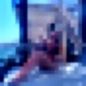 Charmante Zaïna, 38 ans à Sauxillanges - voir sa photo