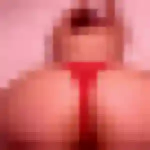 Contacte Yasmine, 28 ans à Seillans gratuitement