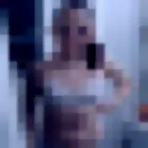 Zélie, 37 ans, disponible à Simiane-Collongue pour un plan cul